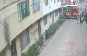 Aparatoso accidente en Facatativá deja dos personas lesionadas