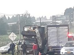 En video: dos vehículos de carga causaron accidente