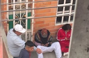 Hombres siembran terror en Parques de Santa María, Madrid