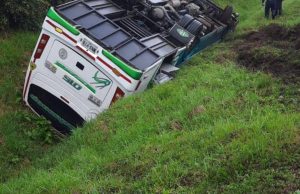 En la vía Facatativá – Madrid un vehículo se volcó