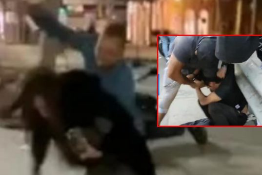 Hombre agrede a mujer en plena calle y casi es linchado por vecinos en Madrid