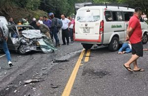 Grave accidente de tránsito deja dos fallecidos