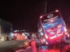 Tragedia en la vía Bogotá: bus volcado deja un muerto y varios heridos