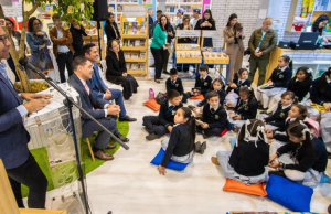 Con importante inversión: Gobernador fortalece la lectura en Cundinamarca