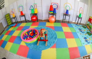 Mosquera abre espacio para ayudar a padres con el cuidado de niños