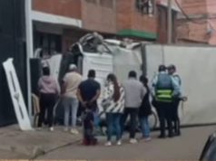 Furgón se estrella contra una vivienda en Funza: una persona resultó herida