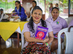 Mosquera impulsa el liderazgo femenino