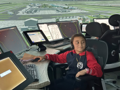 Estudiantes funzanas exploran el mundo aeronáutico