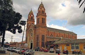 Mosquera promueve jornada de atención directa con Enel