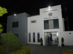 Velatón en Funza: piden justicia por incendio en estación de Policía