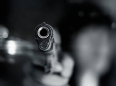 Balacera en Funza: sicarios atacan a un motociclista en plena vía pública