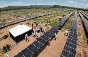 Colombia impulsa la transición energética con el parque solar más grande del país