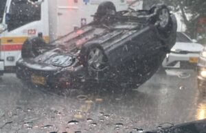 Vehículo se volcó en la vía perimetral de Funza