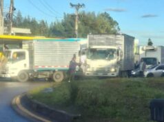 Choque genera congestión vehicular en la glorieta de Siberia