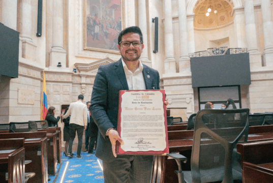 Congreso exalta al alcalde Nelson Parra por su gestión y compromiso con la comunidad