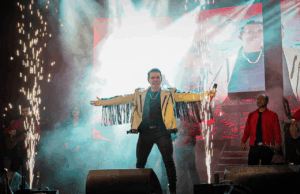 Más de 15.000 personas vibraron en el cierre del Festival de las Flores en Madrid