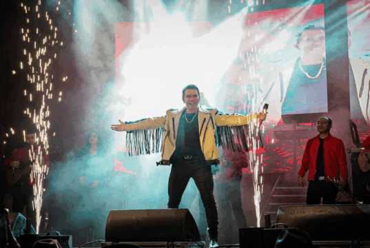 Más de 15.000 personas vibraron en el cierre del Festival de las Flores en Madrid