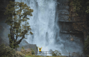 Las cascadas de Sueva: un paraíso escondido entre montañas y nubes