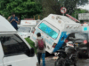 Ambulancias compiten en las calles y provocan grave accidente
