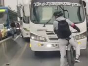 Conductor de Transoriente invade ciclovía en Bogotá y genera indignación