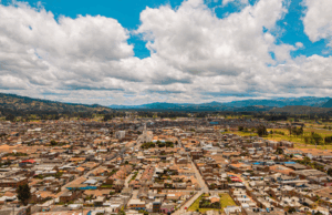 Los pueblos cerca de Bogotá con los mejoras alumbrados navideños