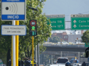 Pilas: Bogotá instala nuevos paneles de velocidad en vías clave