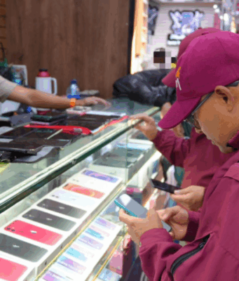 ¡Golpe al negocio ilegal de celulares en pleno centro de Bogotá!