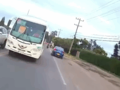 Maniobra imprudente de bus en la vía Madrid casi provoca grave accidente