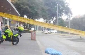 Asesinan a empleado distrital por robarle el celular