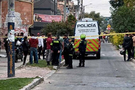 ¡Conmoción en Bogotá! Hallan a madre y sus dos hijas sin vida en vivienda