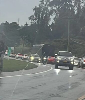 Colapso vial en Bogotá y Cundinamarca: no se puede entrar o salir