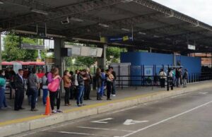 Autoridades buscan reubicar buses intermunicipales en la Calle 80