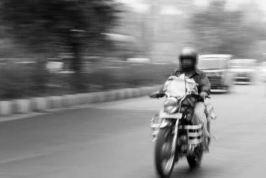 Grave accidente en Mosquera: motociclista resultó herido