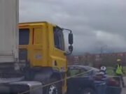 Impactante choque en la variante de Madrid: así terminó un automóvil