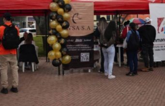 ¡Salarios de hasta $2,5 millones! Abren convocatoria laboral en Funza