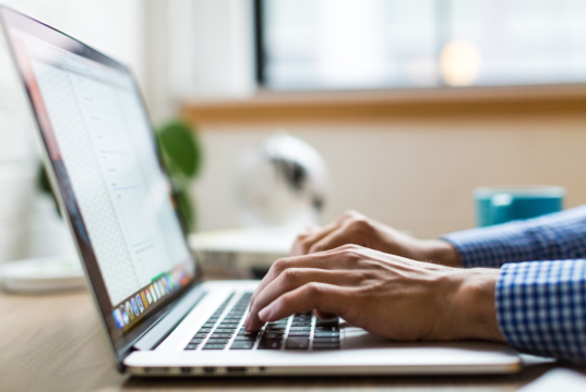 Abren cursos gratis con inteligencia artificial y marketing digital en Cundinamarca