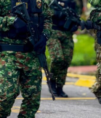 Soldado atacó a sus compañeros en Cundinamarca con fusil y granadas Cierres en la glorieta de Mosquera por obras del RegioTram