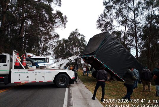 Accidente en la vía Facatativá genera represamiento