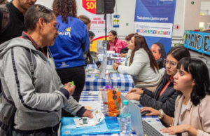 ¿Está buscando trabajo? Estas 540 vacantes podrían interesarle