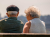 Proponen que mujeres y hombres se pensionen a la misma edad en Colombia: esto se sabe