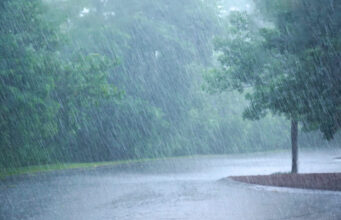 Fuertes lluvias desbordaron quebrada en Fusagasugá y provocaron inundaciones